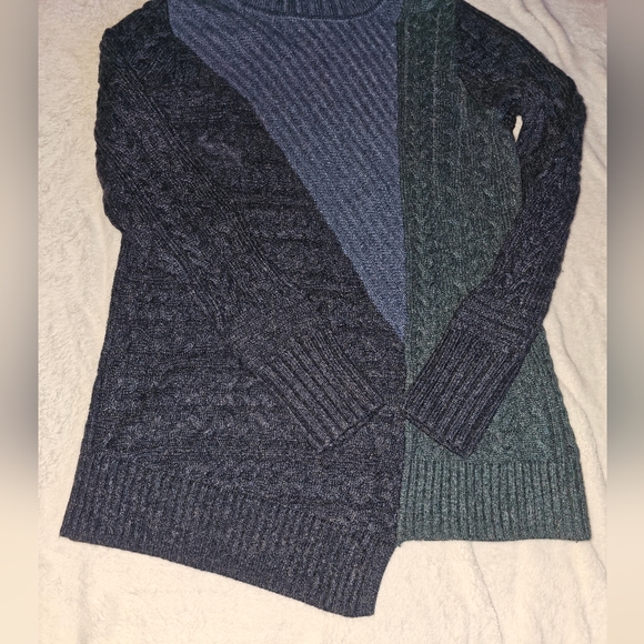 L.L. Bean Wool Turtleneck Sweater Asymmetrical Blue Teal - Picture 6 of 10